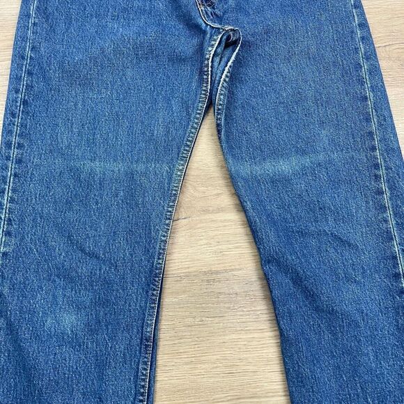 Vintage Levis Jeans Womens 30x32 Blue Button Fly Denim 90s Straight - Picture 3 of 13